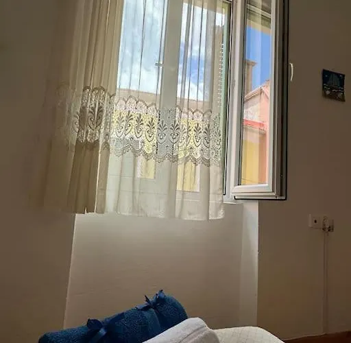 Alechimmo Authentic Corfiot Style House - 2 Bedrooms - Split Level Ferienhaus Lefkímmi