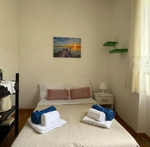 Alechimmo Authentic Corfiot Style House - 2 Bedrooms - Split Level * Lefkímmi
