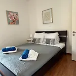 Alechimmo Authentic Corfiot Style House - 2 Bedrooms - Split Level Lefkimmi (Corfu)