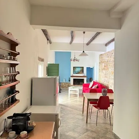 Дом отдыха Alechimmo Authentic Corfiot Style House - 2 Bedrooms - Split Level
