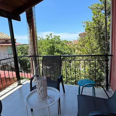 Alechimmo Authentic Corfiot Style House - 2 Bedrooms - Split Level *