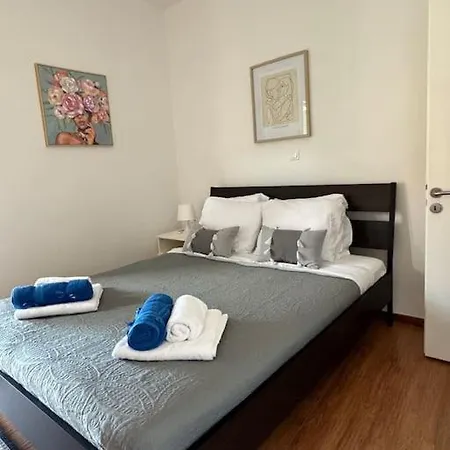 Alechimmo Authentic Corfiot Style House - 2 Bedrooms - Split Level Lefkímmi
