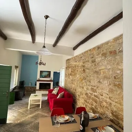 Alechimmo Authentic Corfiot Style House - 2 Bedrooms - Split Level *