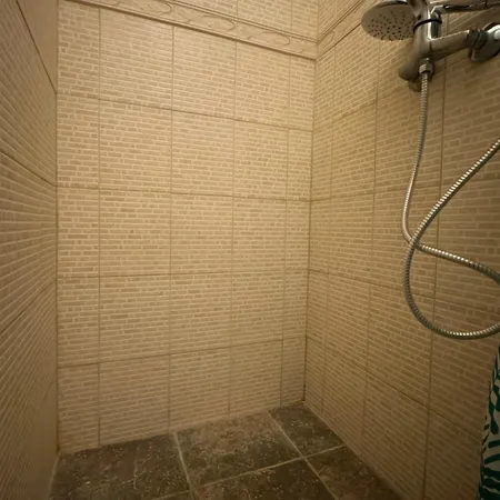 Alechimmo Authentic Corfiot Style House - 2 Bedrooms - Split Level Lefkímmi