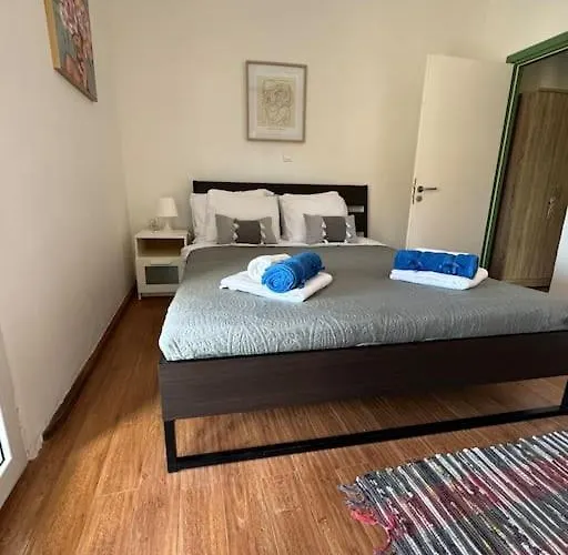 Alechimmo Authentic Corfiot Style House - 2 Bedrooms - Split Level * Lefkími